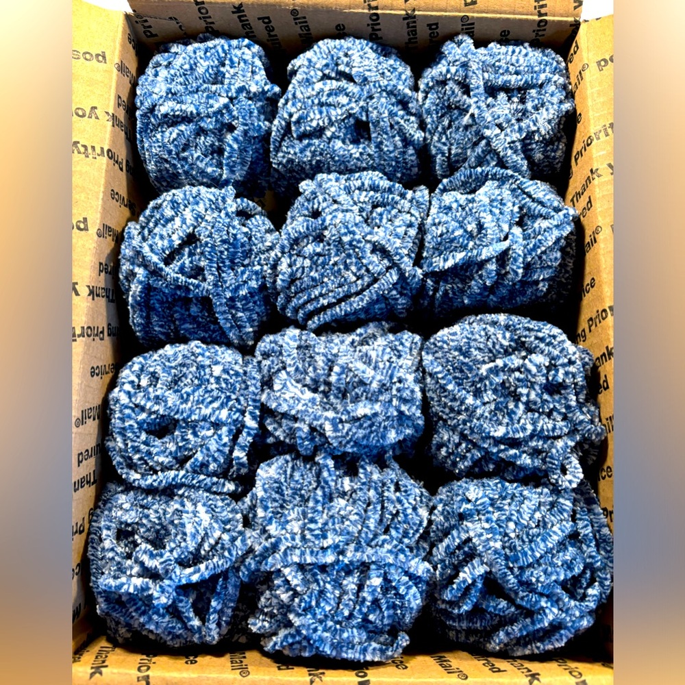 12 SKEINS YARN
